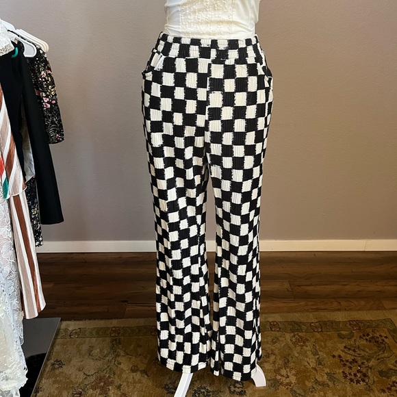 Pants - New freesize size 4-8 can fit